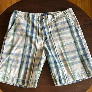 Plugg plaid shorts size 40